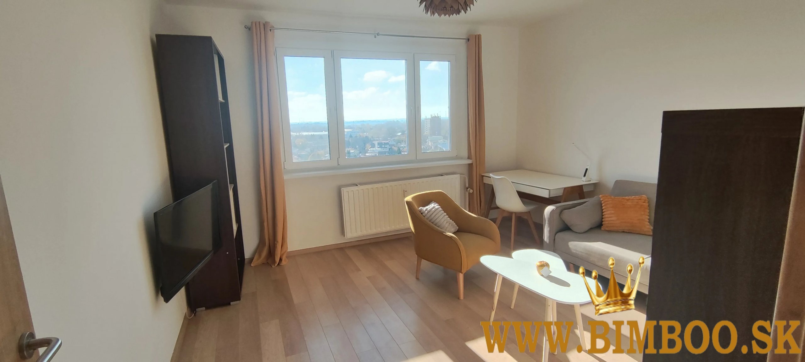 Prenájom – svetlý a priestranný 2,5-izbový byt, Komárnická ulica, 