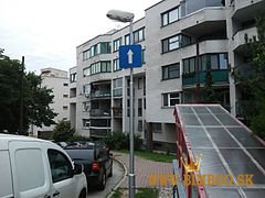 Prenájom 4-izbového bytu – Martinengova ul.,