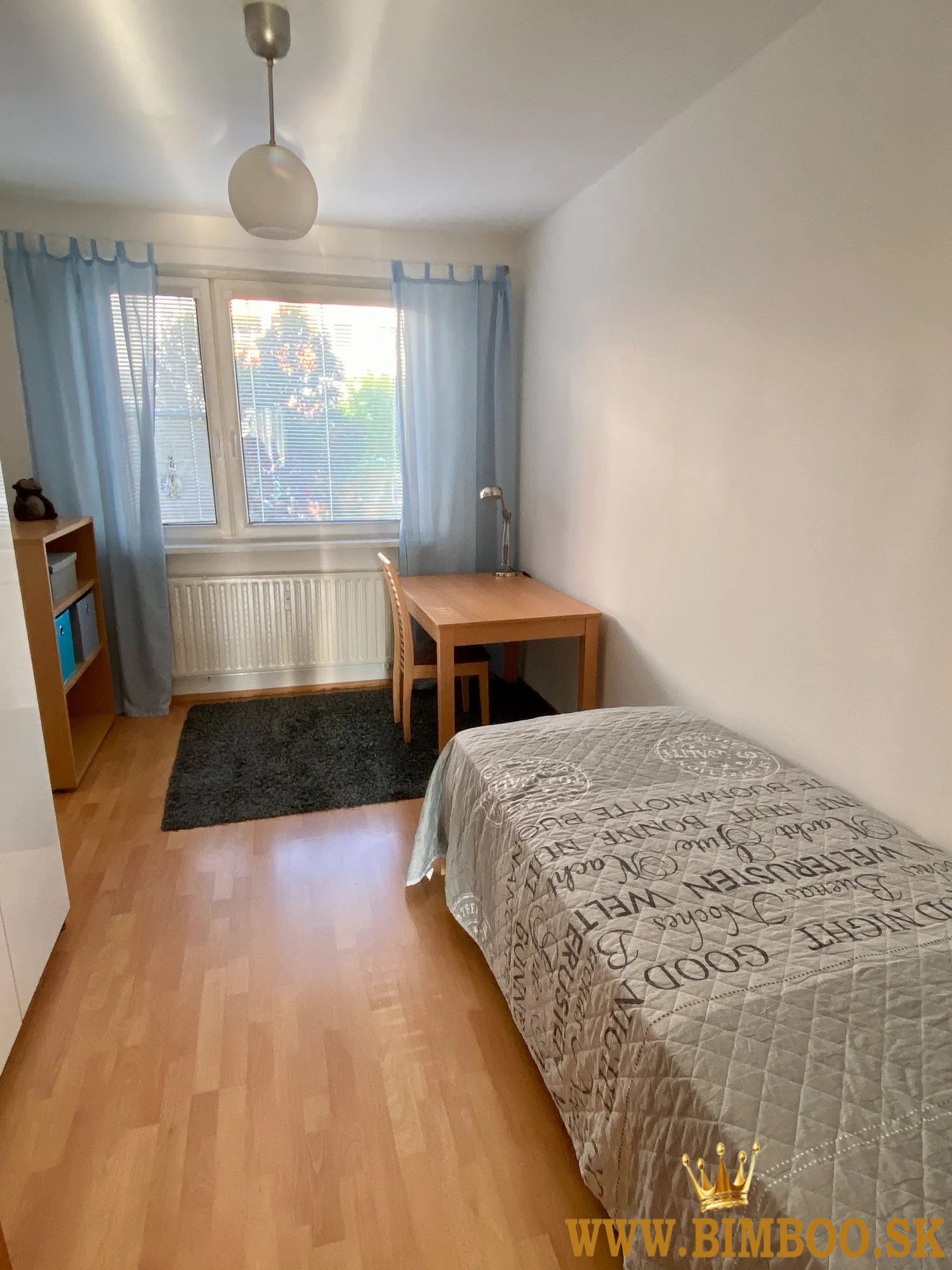  Prenájom: 3-izbový byt – Belinského, Petržalka 