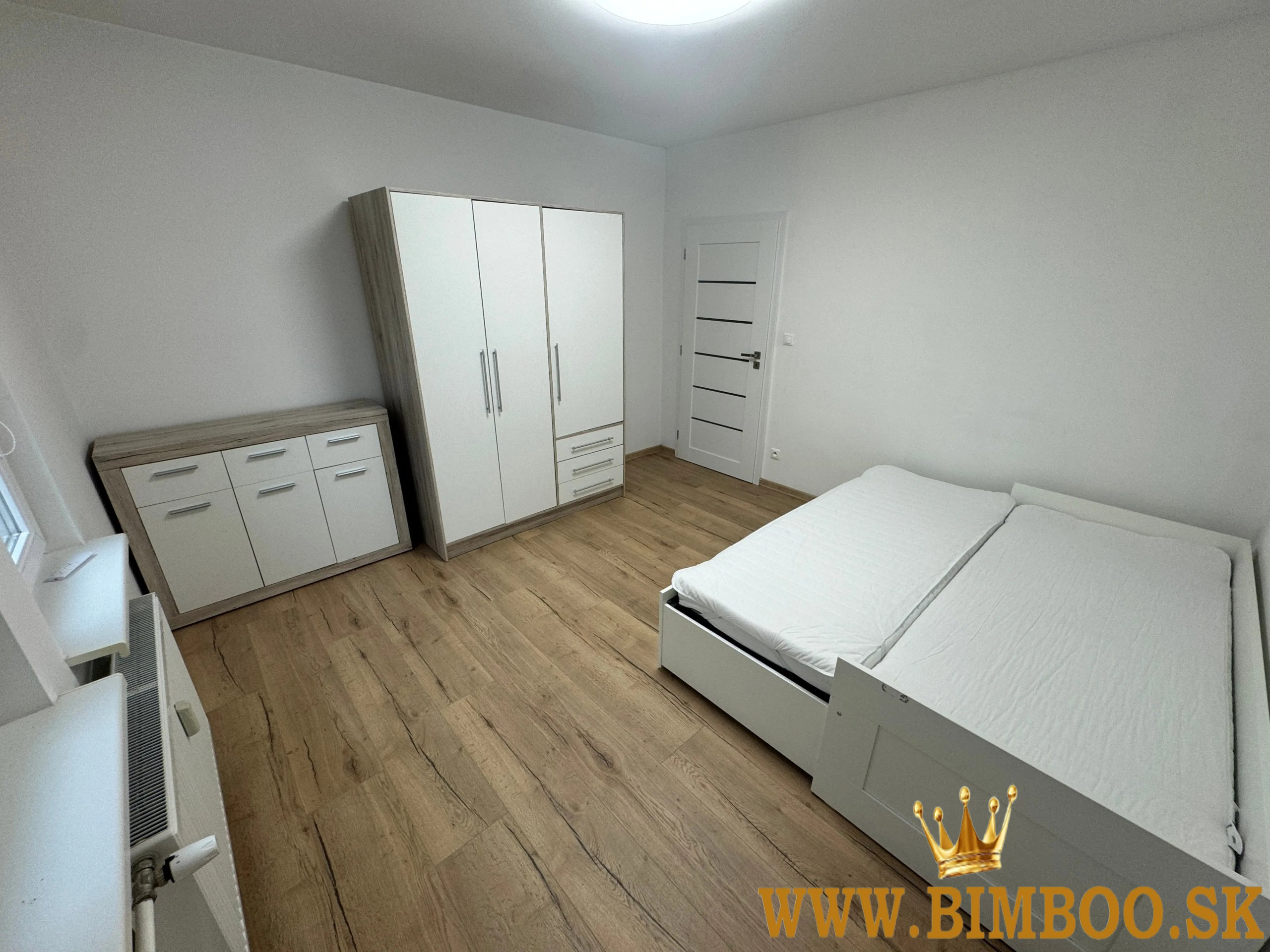 Prenájom 3-izbového bytu – Radarová, Bratislava 