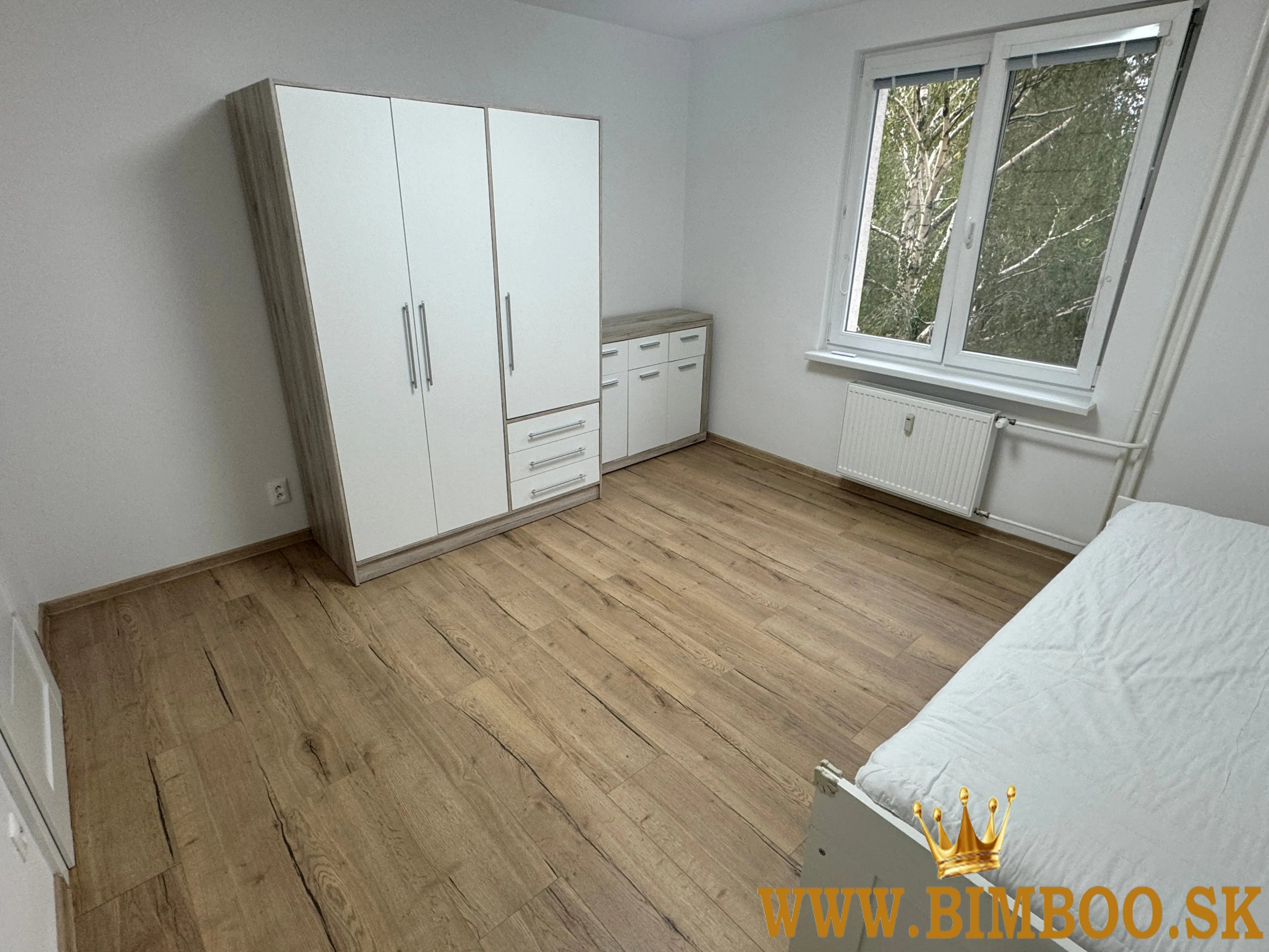 Prenájom 3-izbového bytu – Radarová, Bratislava 