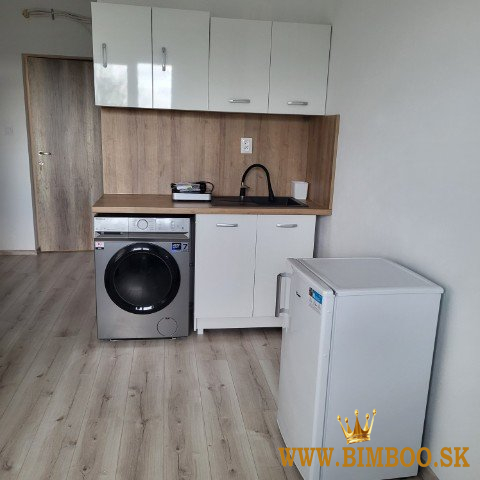 Realitný kancelária REALADR s.r.o.