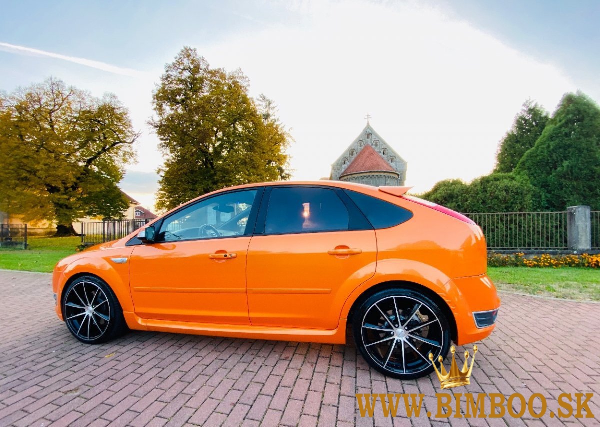  FORD FOCUS ST-LIMITED EDITION