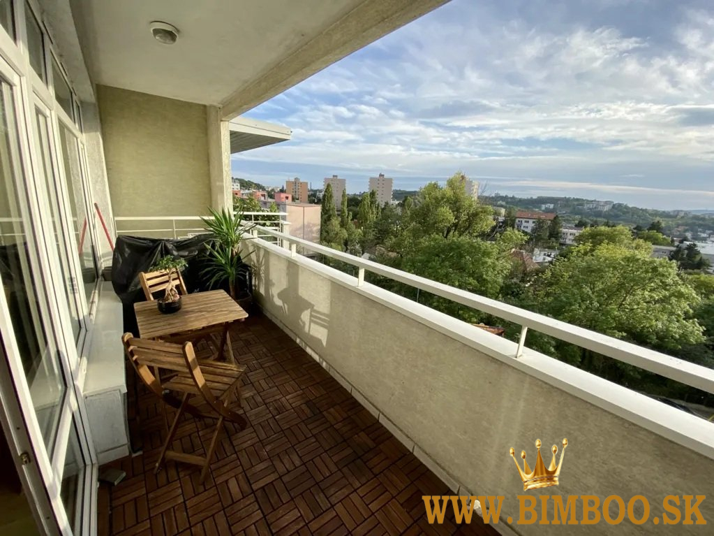 Prenájom dizajnového 2-izbového bytu – Stromová