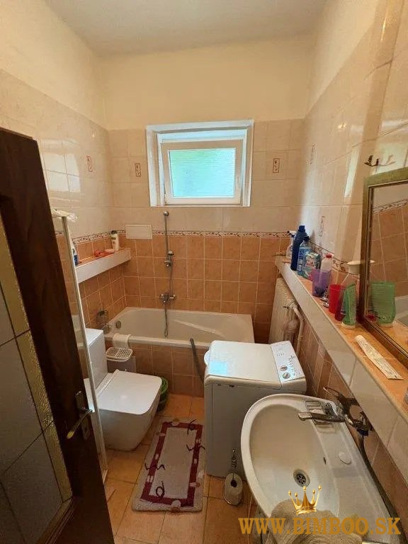 Realitný kancelária REALADR s.r.o.