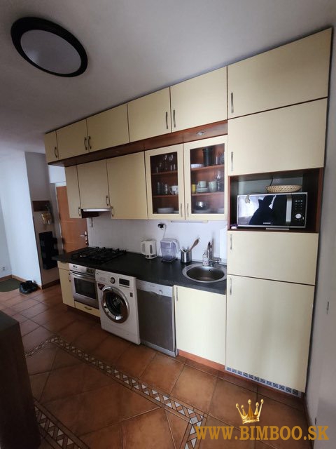 Realitná kancelária Realadr s.r.o.