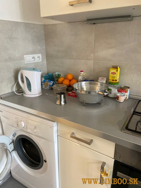 Štýlový 2-izbový byt v absolútnom centre Bratislavy – Gorkého ulica 