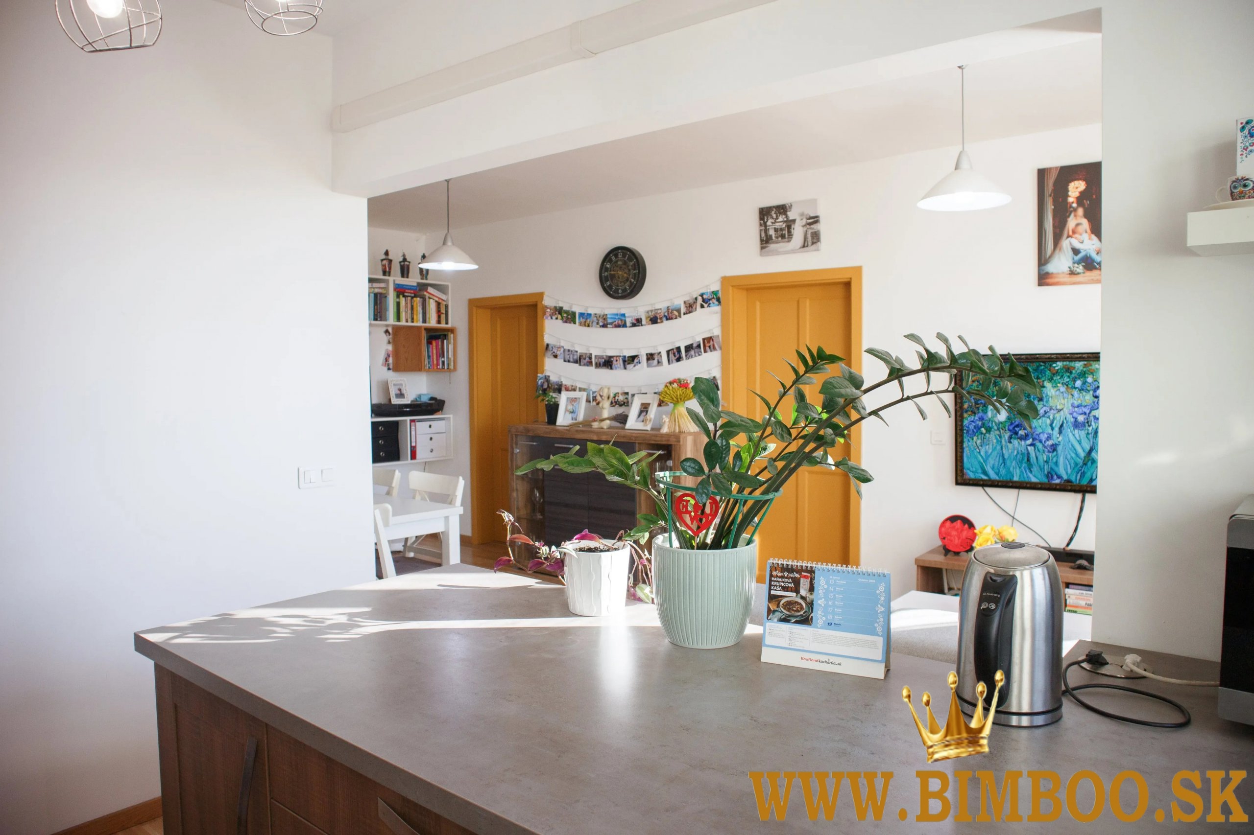 Prenájom: 3-izbový byt – Belinského