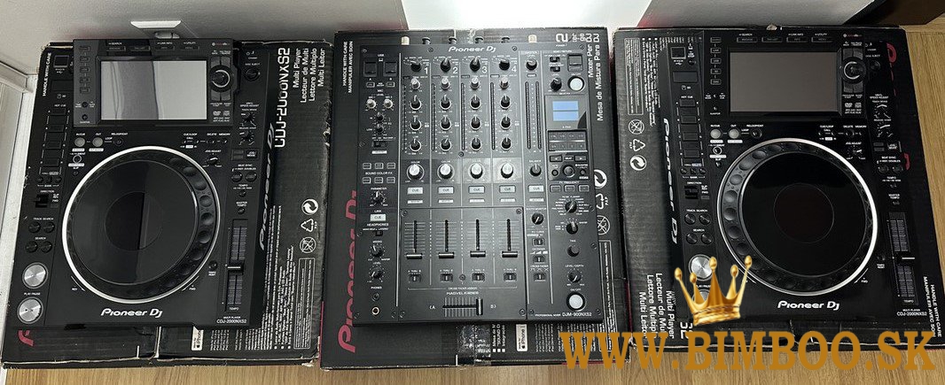 Pioneer CDJ-3000, Pioneer CDJ 2000NXS2, Pioneer DJM 900NXS2, Pioneer DJM-V10, Pioneer DJM-S11 Mixer