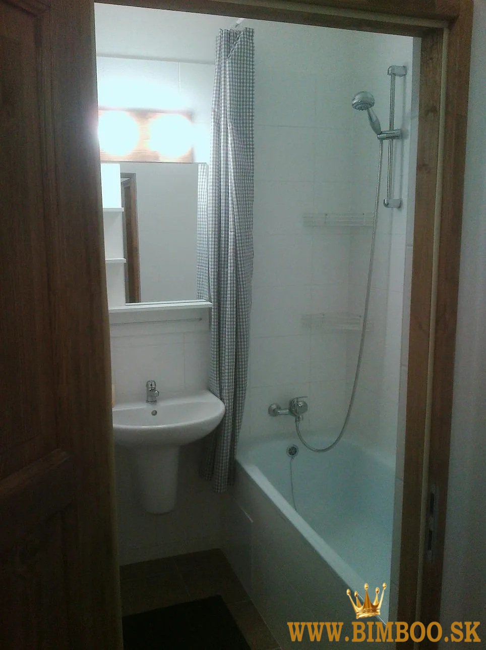  Prenájom: Zrekonštruovaný 1-izbový byt – Rača, Krasňany, Horná ulica