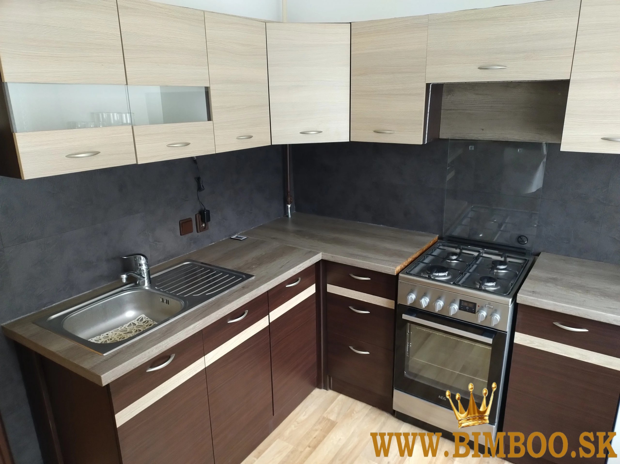  ZĽAVA 100 € na prvý mesiac nájmu! Prenájom štýlového 2-izbového