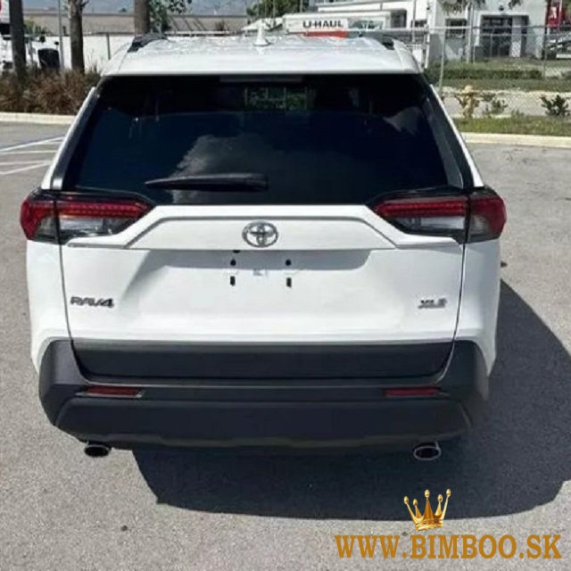 Toyota RAV4 2022 xle Full Options