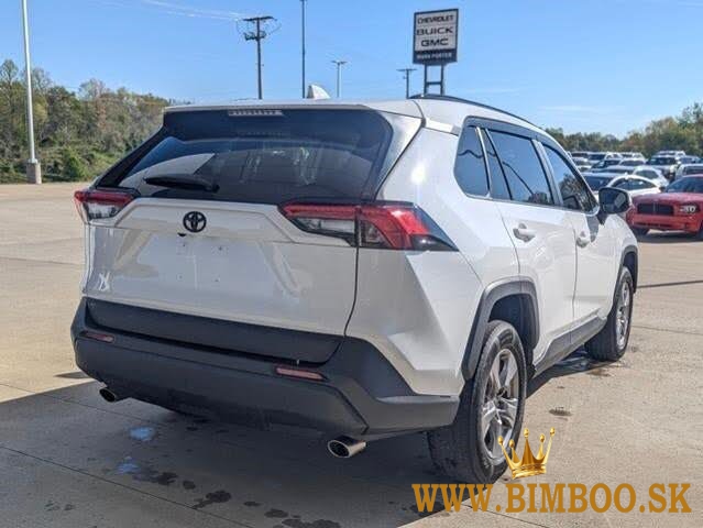 Selling My 2023 Toyota Rav 4 XLE AWD