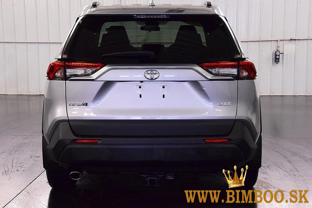 Buy Clean Used 2022 Toyota RAV4 XLE Full Option