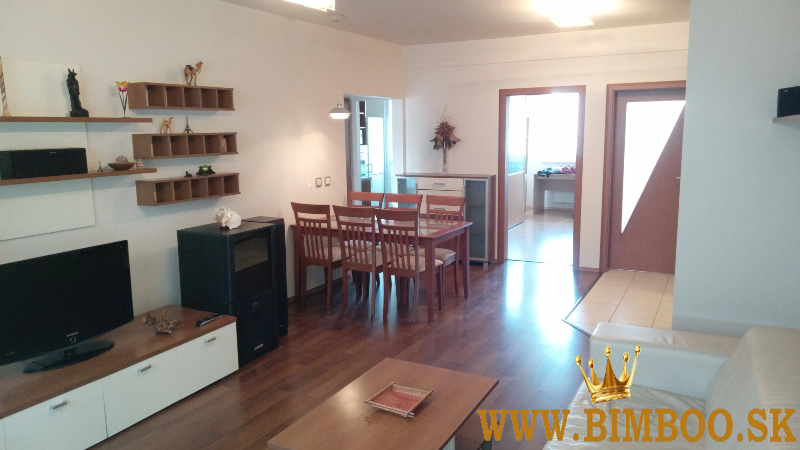 Prenájom 4-izbového bytu – Jiráskova ulica, Bratislava –