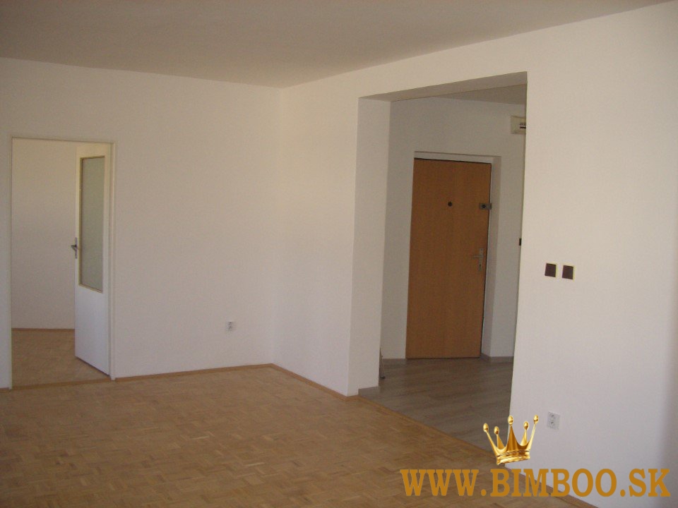 Prenájom 2-izbového bytu – CityPark Ružinov, Plynárenská ul