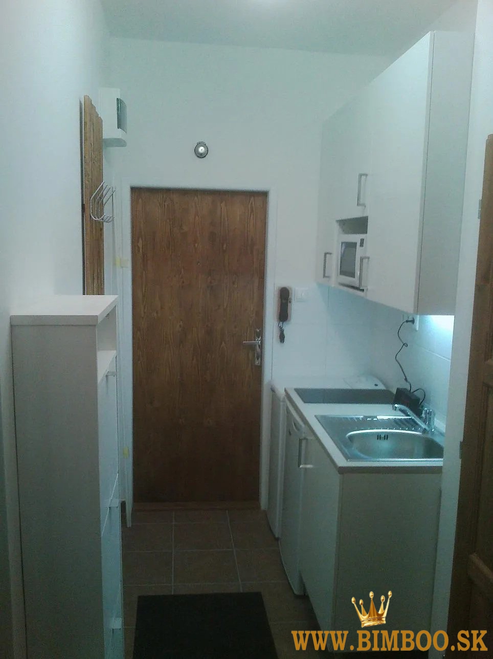  Prenájom: Zrekonštruovaný 1-izbový byt – Rača, Krasňany, Horná ulica