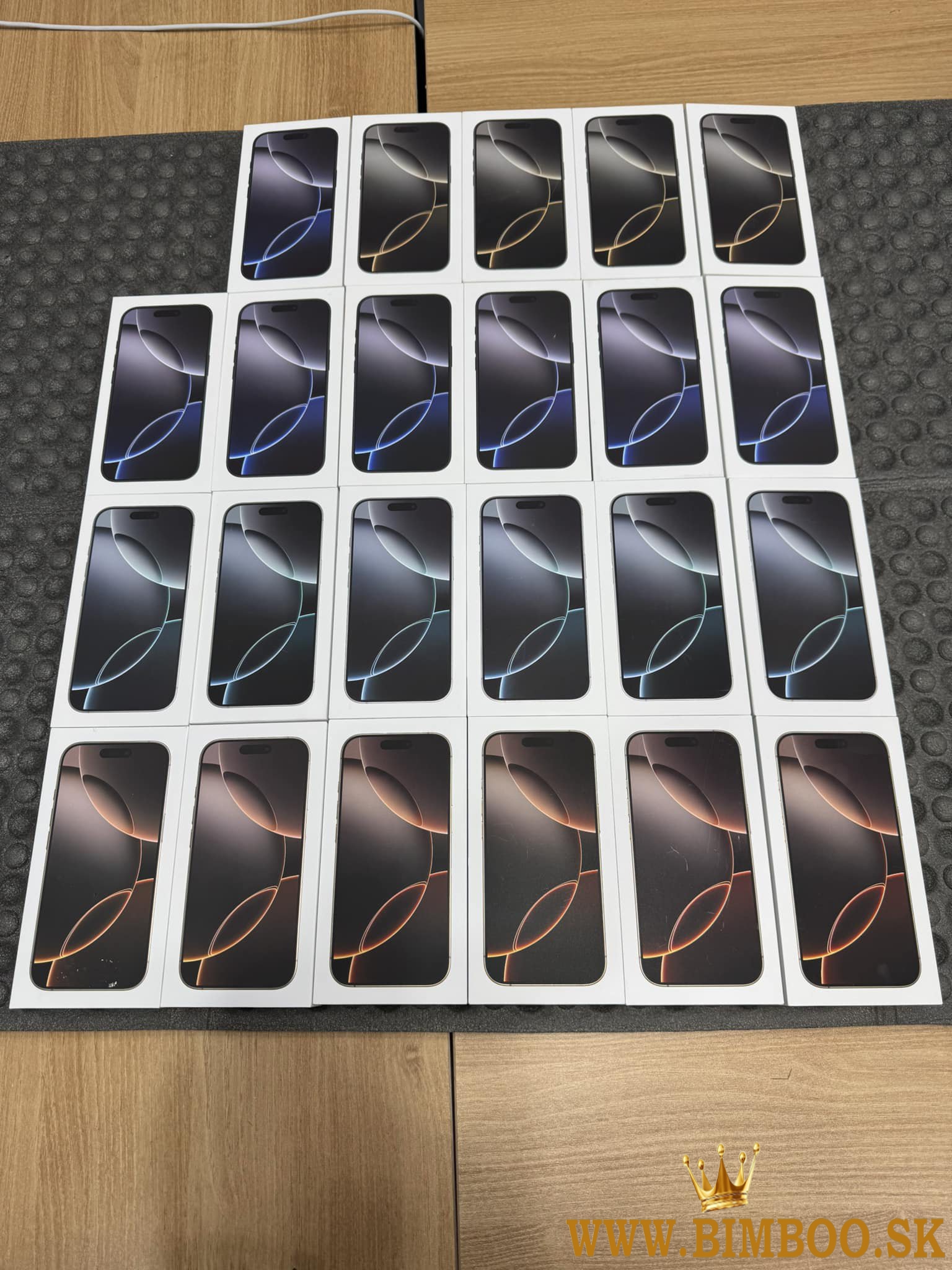 Apple iPhone 16 Pro 128GB = 550 EUR , iPhone 16 Pro Max 256GB = 650 EUR, iPhone 16 128GB = 420EUR