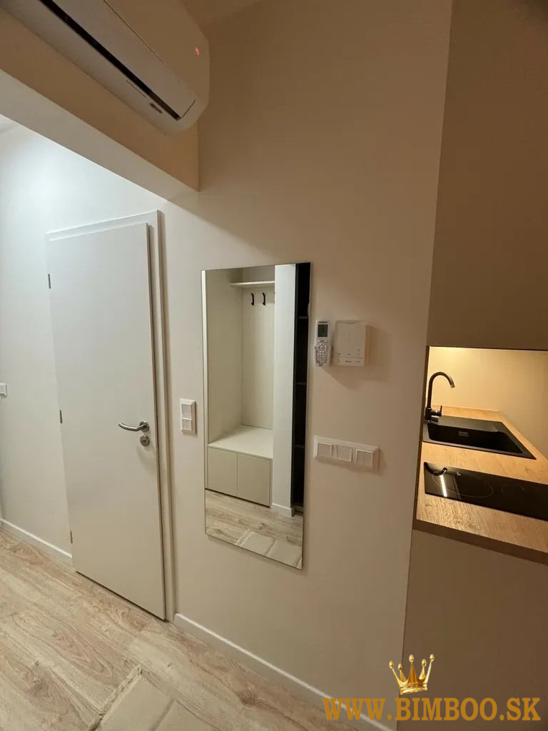 Realitný kancelária REALADR s.r.o.