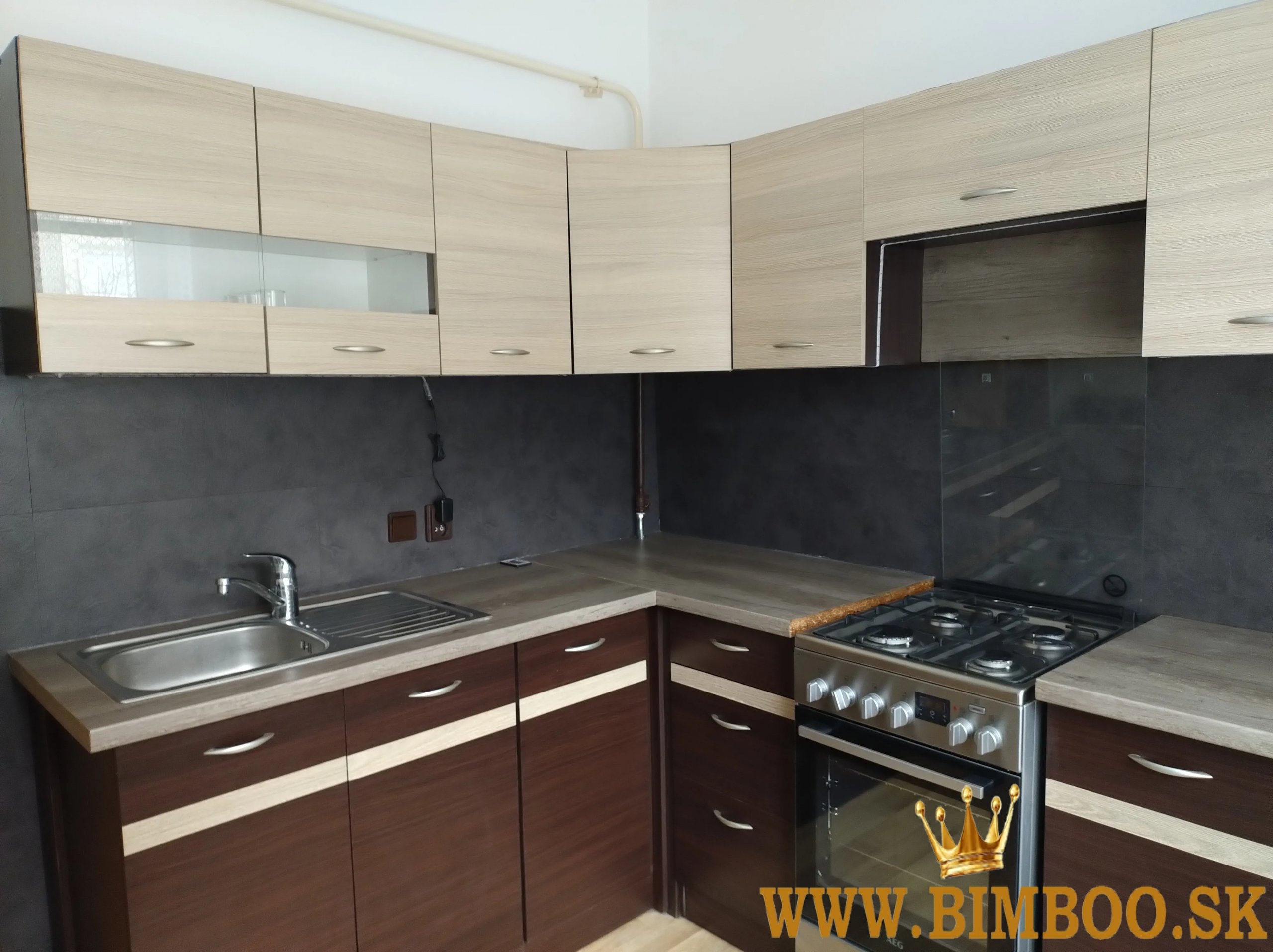  ZĽAVA 100 € na prvý mesiac nájmu! Prenájom štýlového 2-izbového