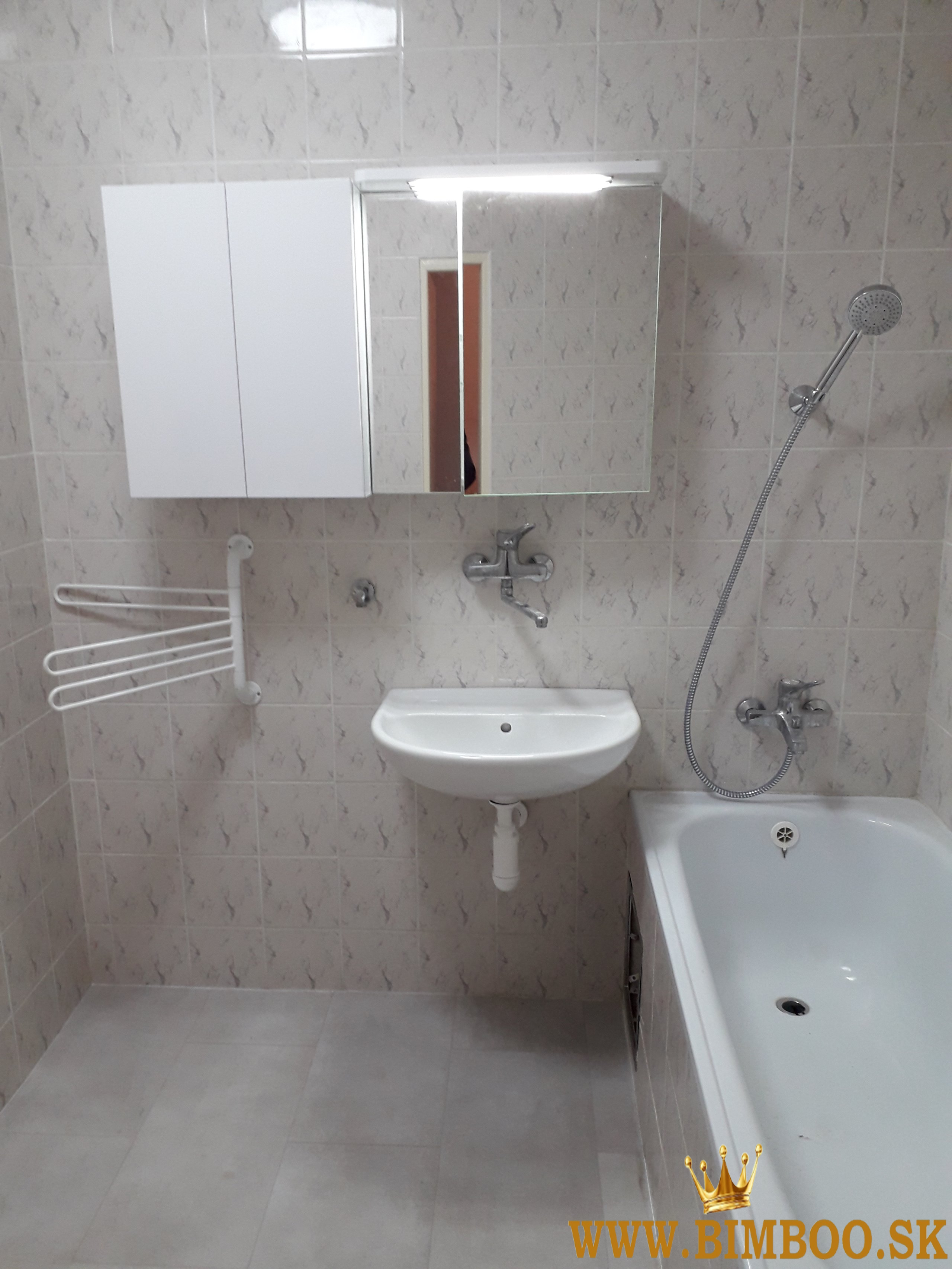  Prenájom priestranného 4-izbového bytu – Martinengova ulica, 