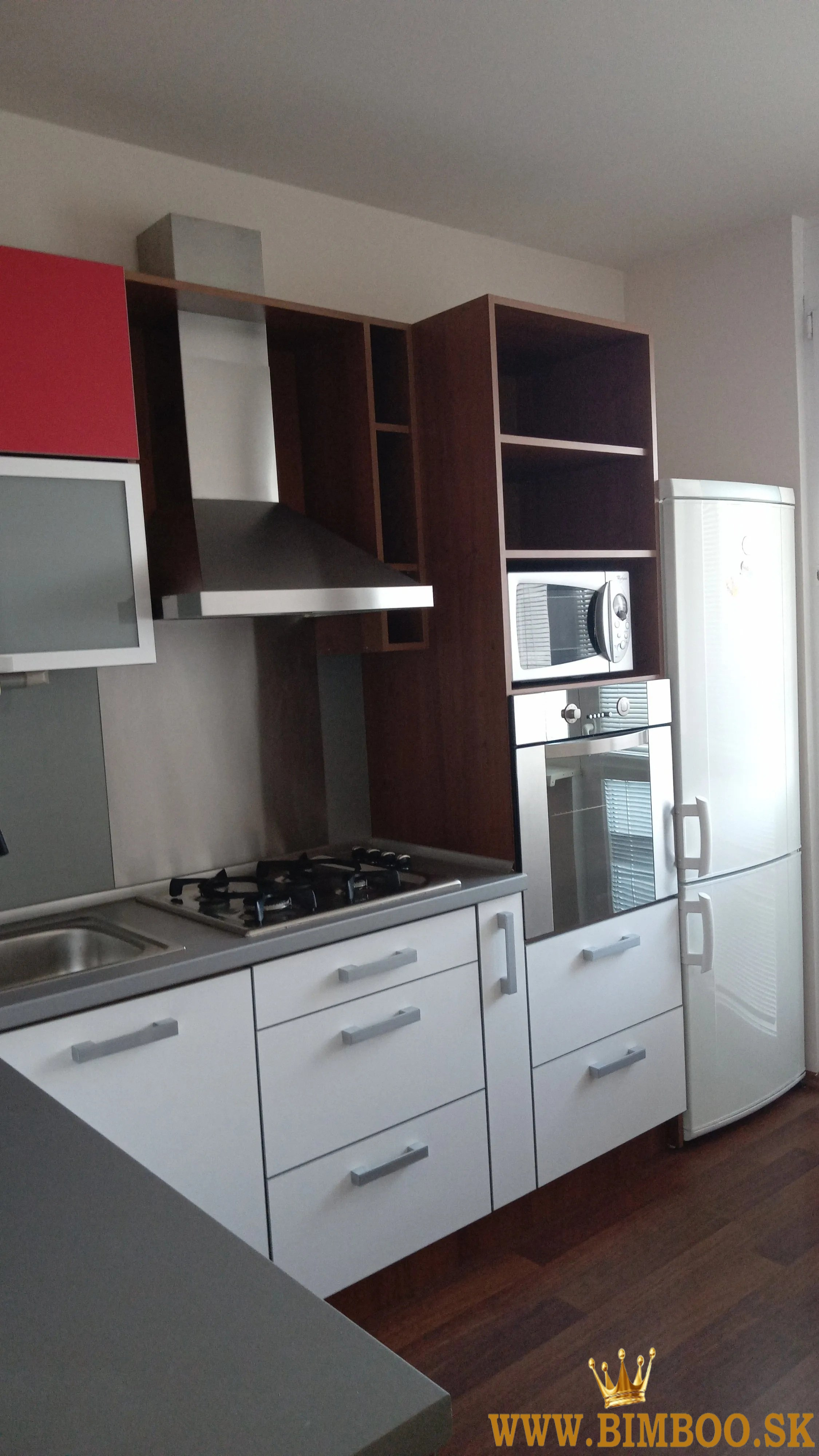 Prenájom 4-izbového bytu – Jiráskova ulica, Bratislava –