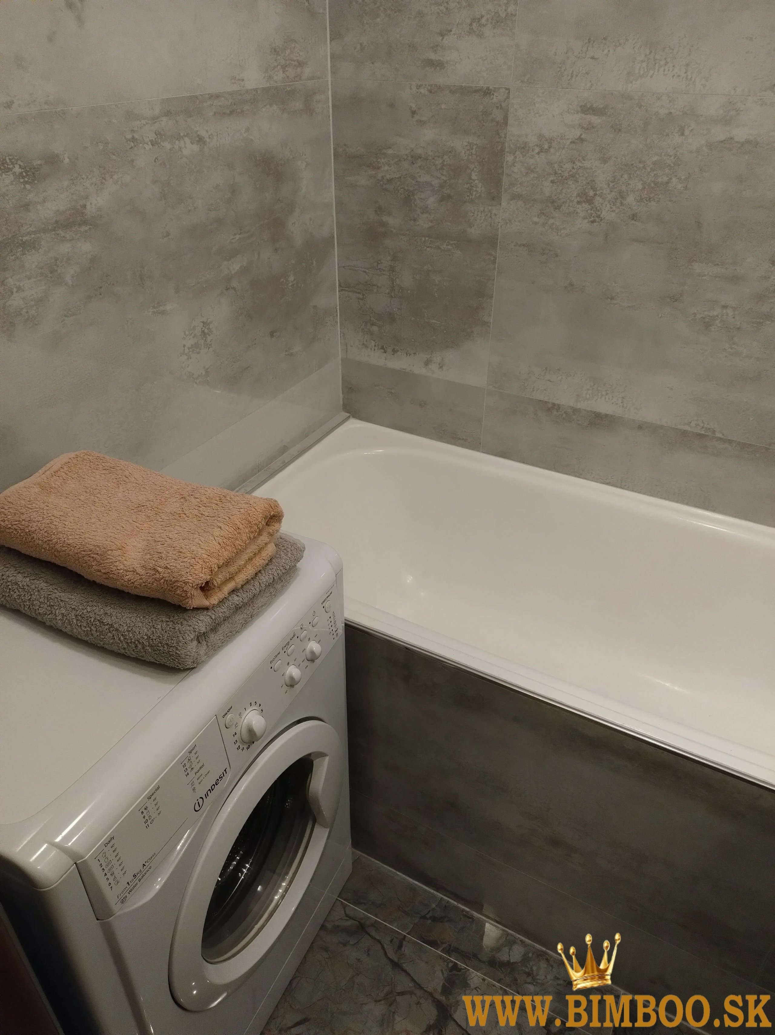  ZĽAVA 100 € na prvý mesiac nájmu! Prenájom štýlového 2-izbového