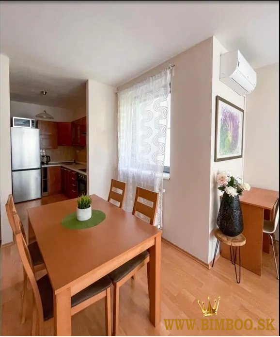  Moderný 2-izbový byt s lodžiou pri Kuchajde –