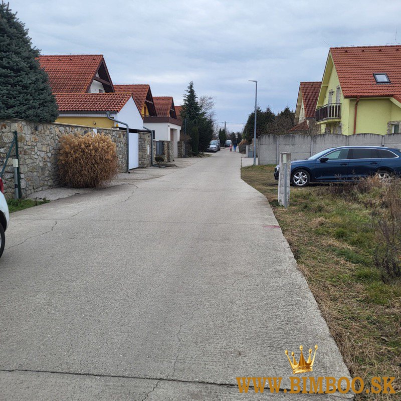  Ponúkam 2 izbového bytu na Furdekovej ulici BA V.