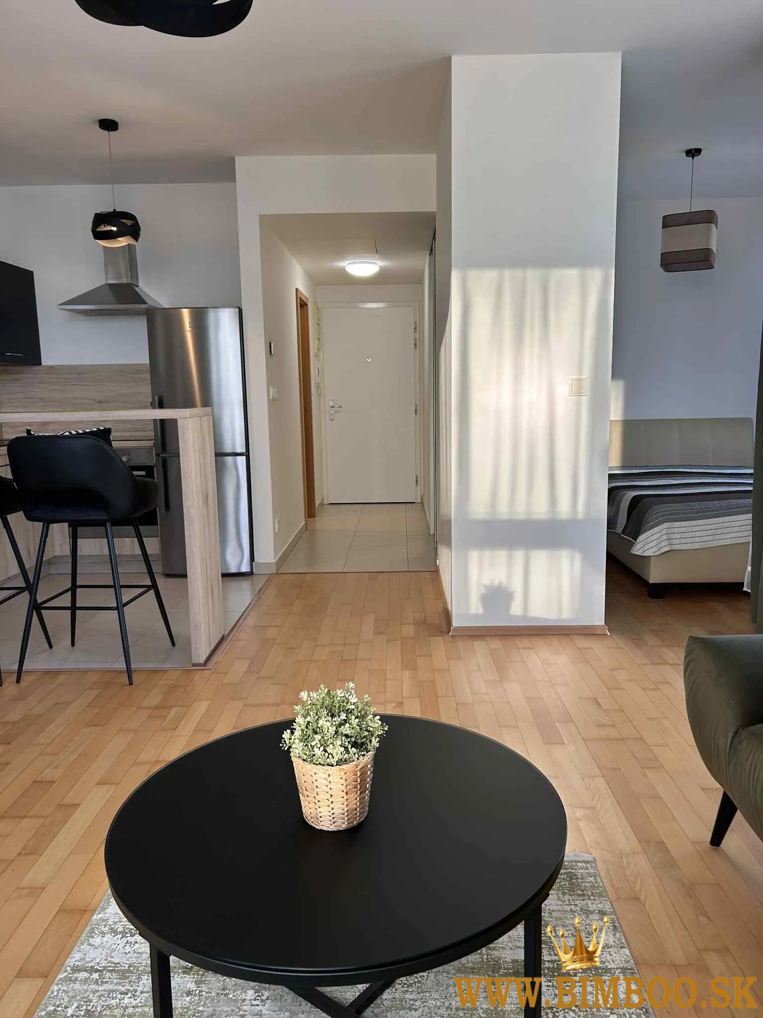  ZĽAVA 100 € na prvý mesiac nájmu! Prenájom štýlového 2-izbového