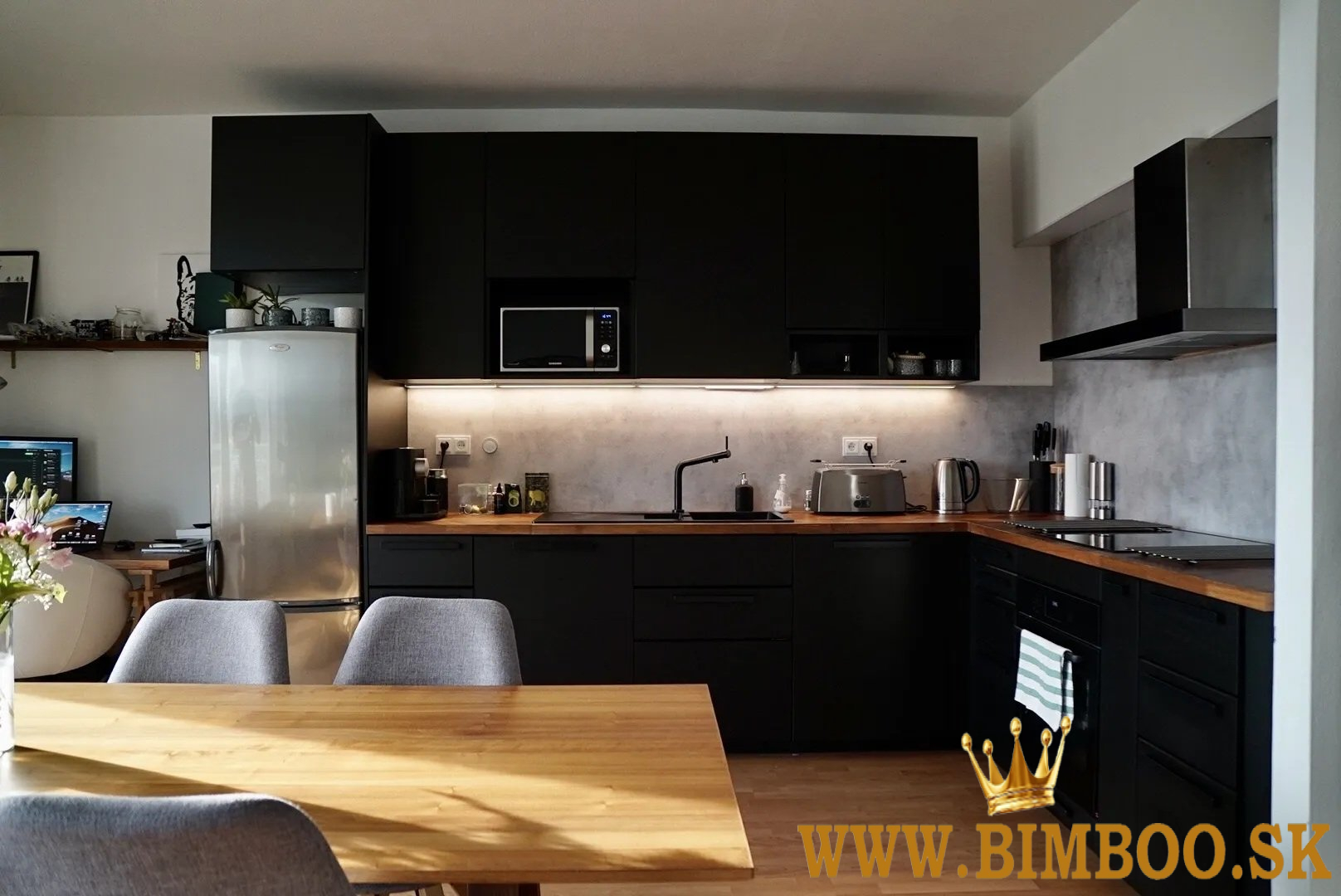 Prenájom dizajnového 2-izbového bytu – Stromová