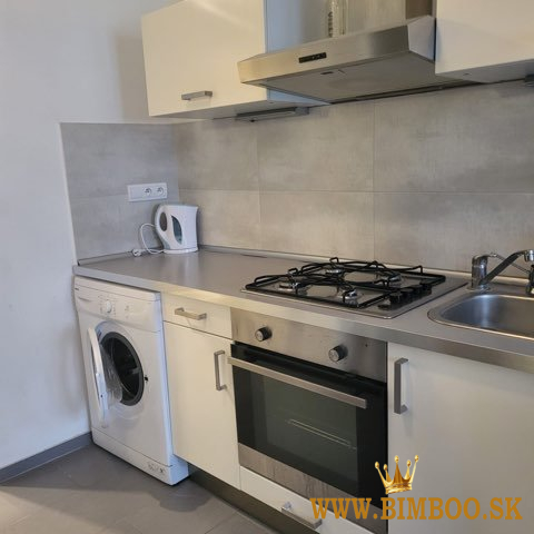 Realitný kancelária REALADR s.r.o.