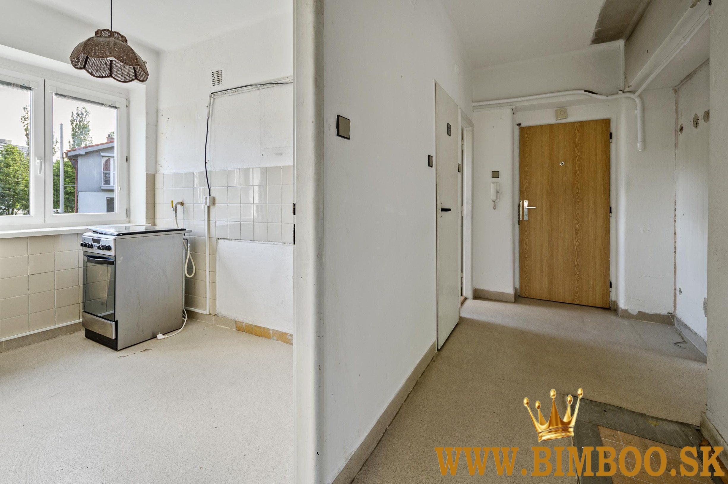 Na predaj 3-izbový byt s balkónom, pivnicou a samostatnou garážou 